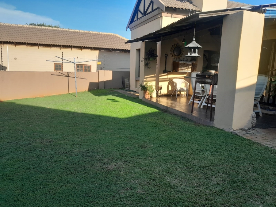 3 Bedroom Property for Sale in Waterval East North West